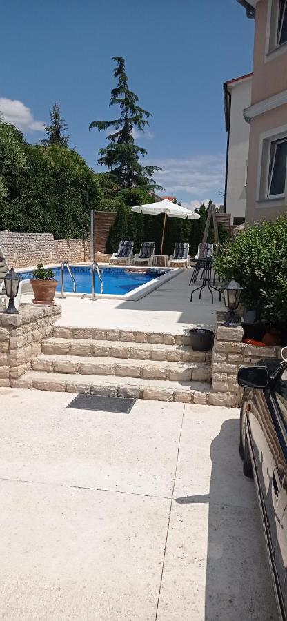 Villa Gregovica &T 2 بولا المظهر الخارجي الصورة